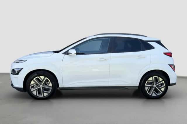 Hyundai Kona (2023) thumbnail 3