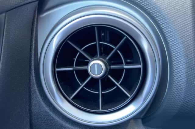 Hyundai Kona (2023) thumbnail 33