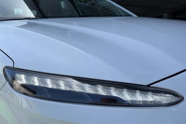 Hyundai Kona (2023) thumbnail 9