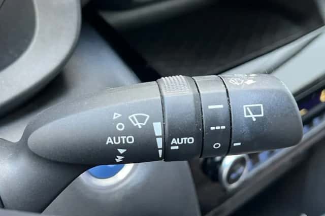 Toyota Yaris Cross (2021) thumbnail 21
