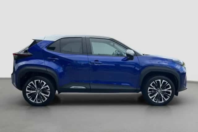 Toyota Yaris Cross (2021) thumbnail 4