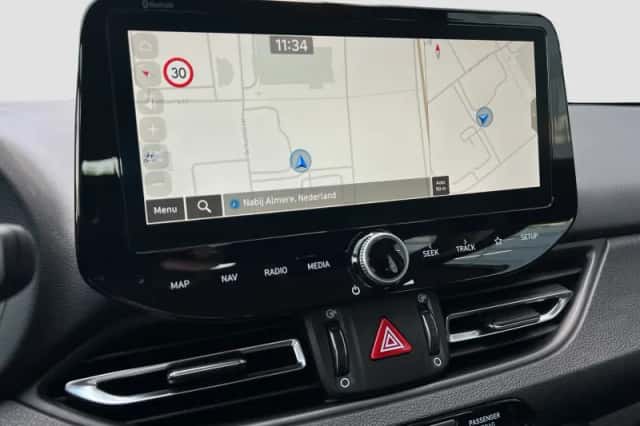 Hyundai i30 (2023) thumbnail 21