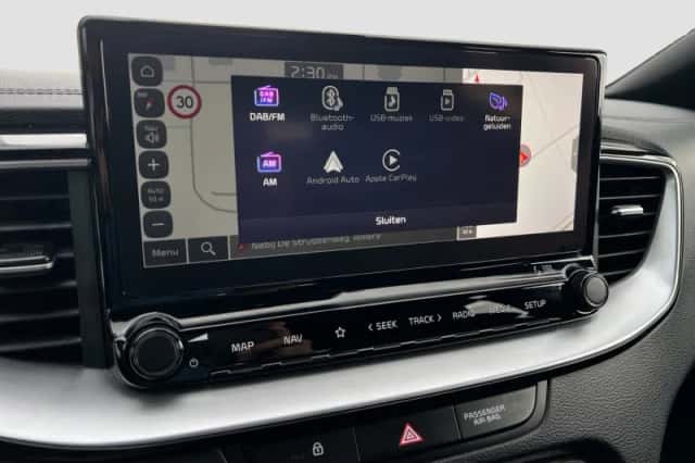 Kia Proceed (2021) thumbnail 24