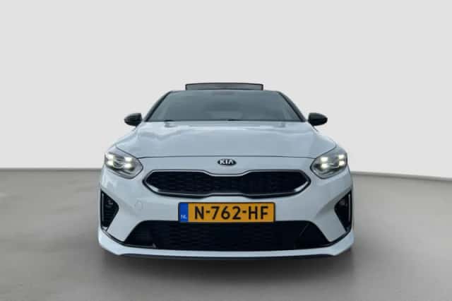 Kia Proceed (2021) thumbnail 7
