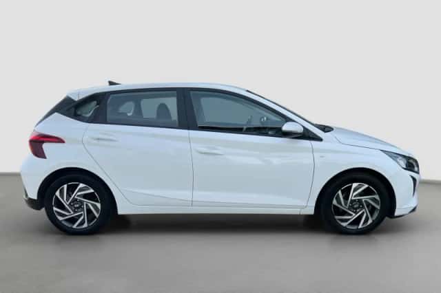 Hyundai i20 (2025) thumbnail 4