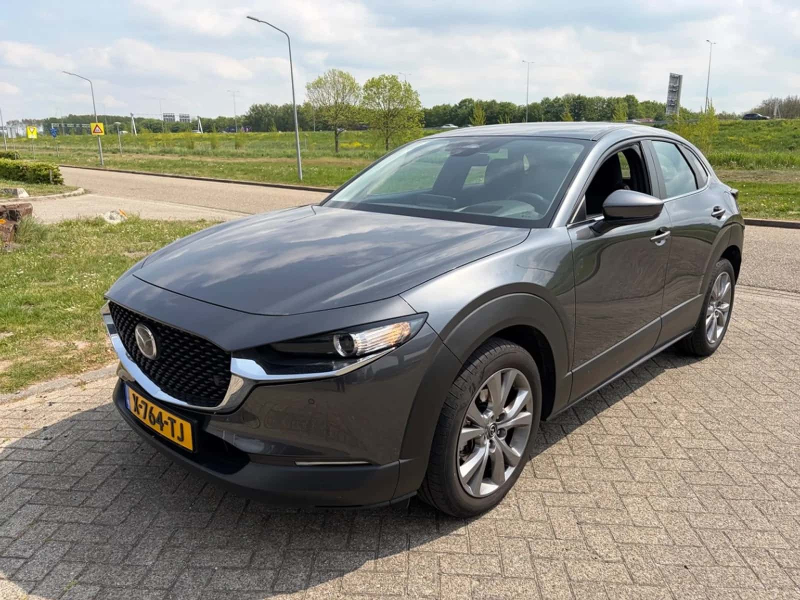 Mazda CX-30 (2024) — foto 1