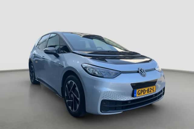 Volkswagen ID.3 (2023) thumbnail 3