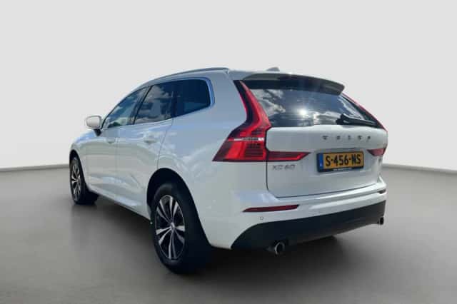 Volvo XC60 (2020) thumbnail 5