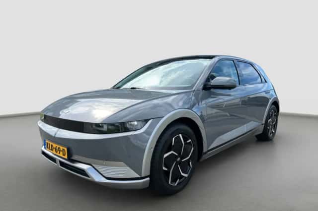 Hyundai Ioniq 5 (2023) thumbnail 1