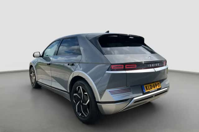 Hyundai Ioniq 5 (2023) thumbnail 6