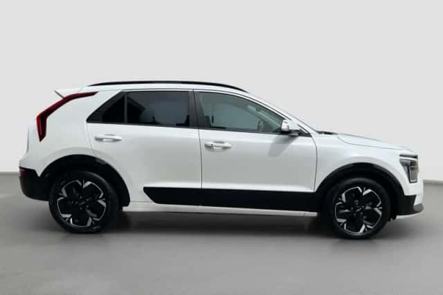 Kia Niro EV (2023) thumbnail 5