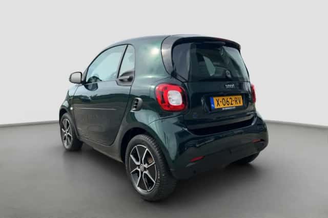 Smart Fortwo (2022) thumbnail 6