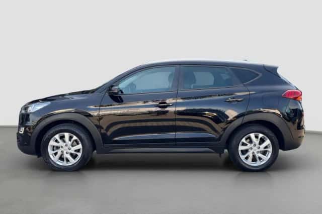 Hyundai Tucson (2019) thumbnail 3