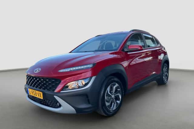 Hyundai Kona (2021) thumbnail 1
