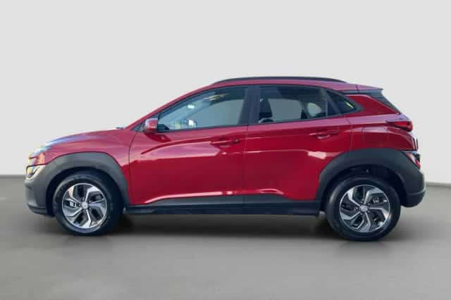 Hyundai Kona (2021) thumbnail 3