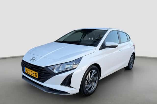 Hyundai i20 (2025) thumbnail 1