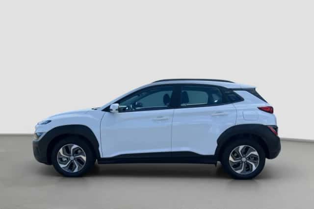 Hyundai Kona (2022) thumbnail 3