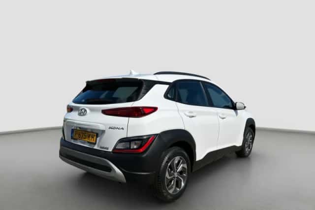 Hyundai Kona (2022) thumbnail 6