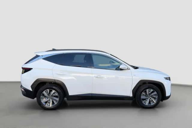 Hyundai Tucson (2022) thumbnail 4