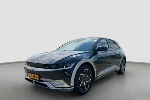 Hyundai Ioniq 5 (2023) thumbnail 1