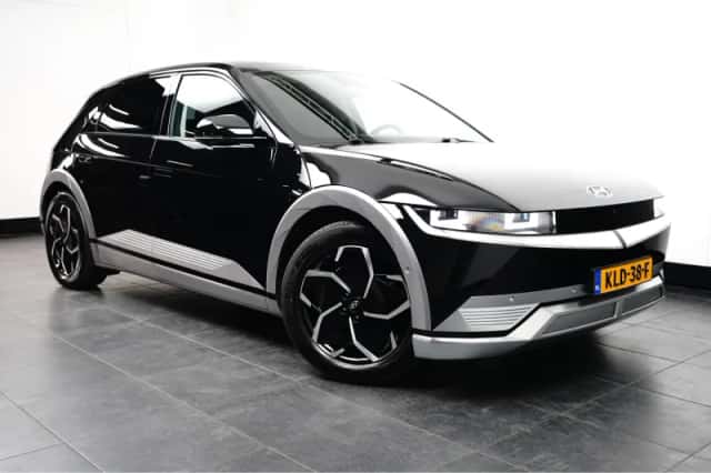 Hyundai Ioniq 5 (2023) thumbnail 3