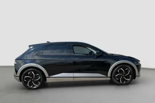 Hyundai Ioniq 5 (2023) thumbnail 4