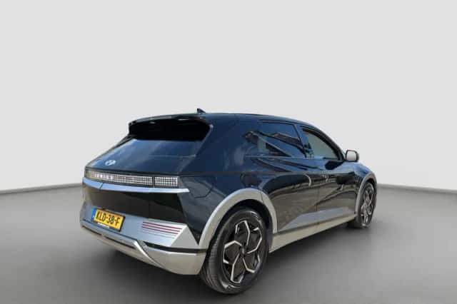 Hyundai Ioniq 5 (2023) thumbnail 6