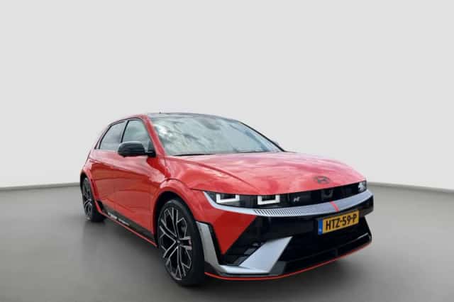 Hyundai Ioniq 5 (2025) thumbnail 2