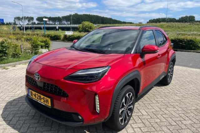 Toyota Yaris Cross (2022) thumbnail 1