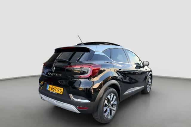 Renault Captur (2021) thumbnail 6
