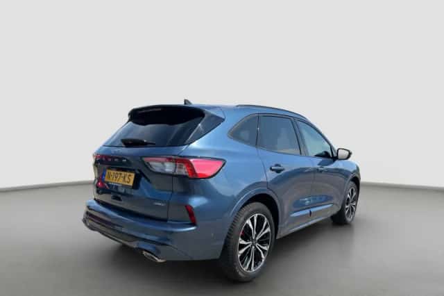 Ford Kuga (2021) thumbnail 6