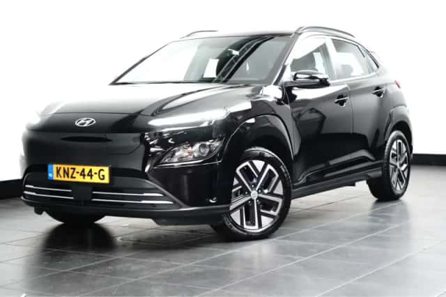 Hyundai Kona (2022) thumbnail 1