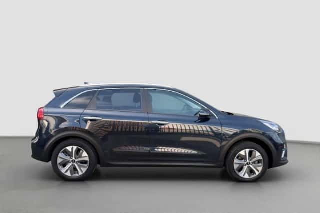 Kia Niro EV (2022) thumbnail 5