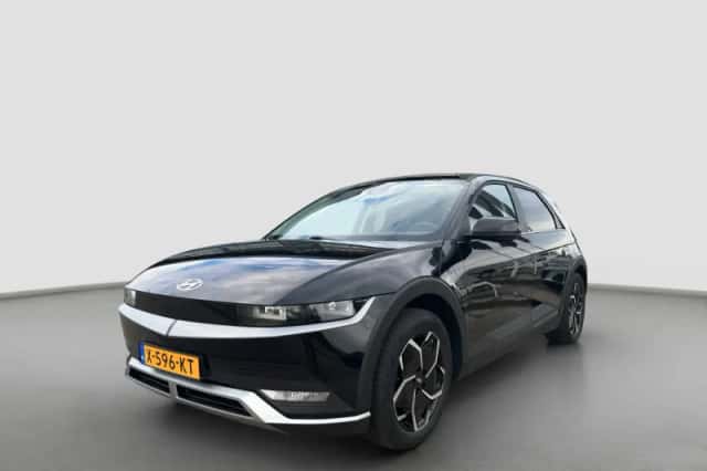 Hyundai Ioniq 5 (2023) thumbnail 1