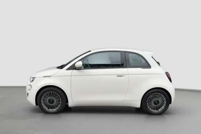Fiat 500 (2022) thumbnail 4