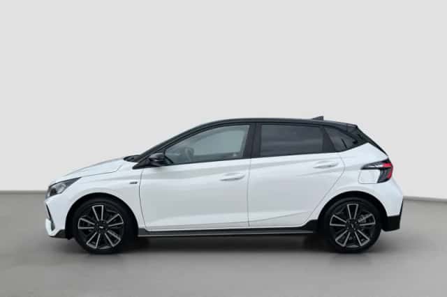 Hyundai i20 (2023) thumbnail 3