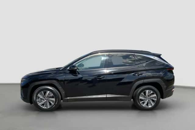 Hyundai Tucson (2021) thumbnail 3