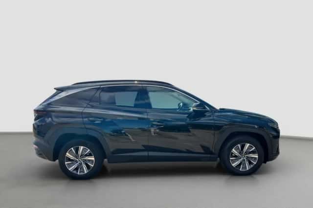 Hyundai Tucson (2021) thumbnail 4