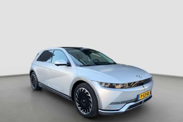 Hyundai Ioniq 5 (2021) thumbnail 3
