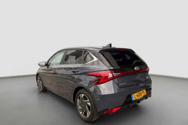 Hyundai i20 (2021) thumbnail 5