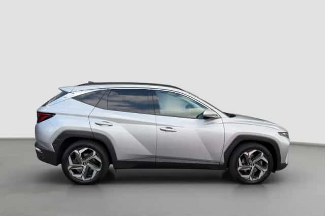 Hyundai Tucson (2022) thumbnail 4