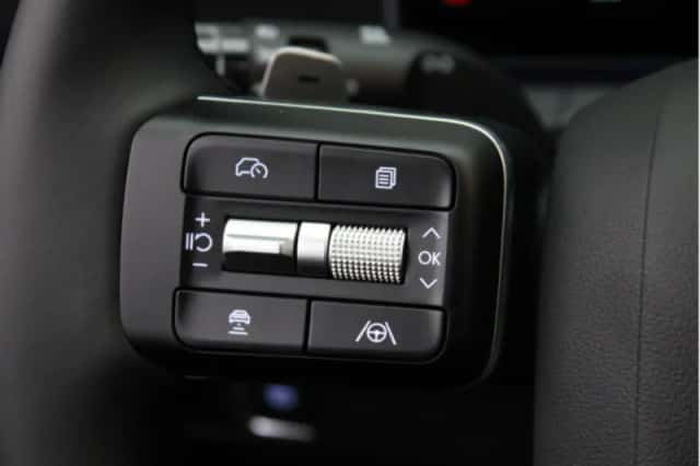 Hyundai Santa Fe (2025) thumbnail 26