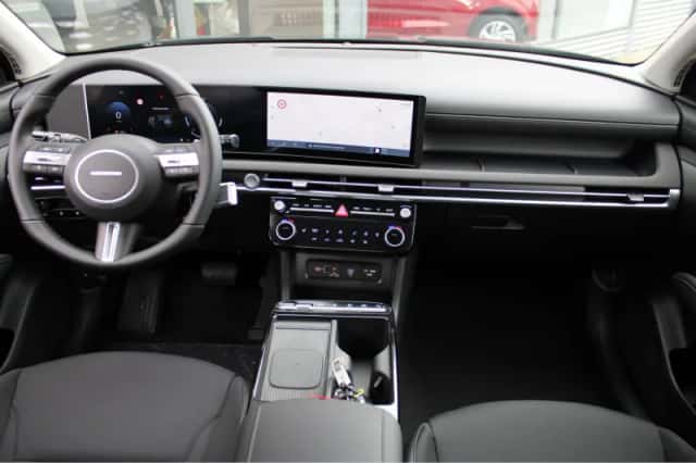 Hyundai Tucson (2025) thumbnail 3
