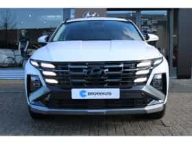 Hyundai Tucson (2025) thumbnail 5
