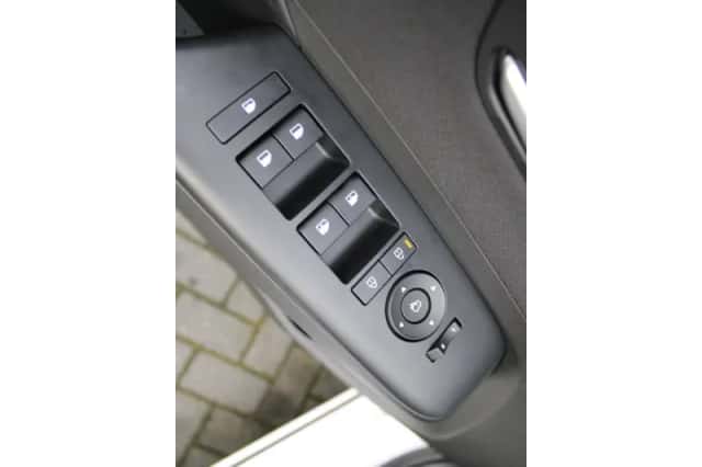 Hyundai Kona Electric (2026) thumbnail 16