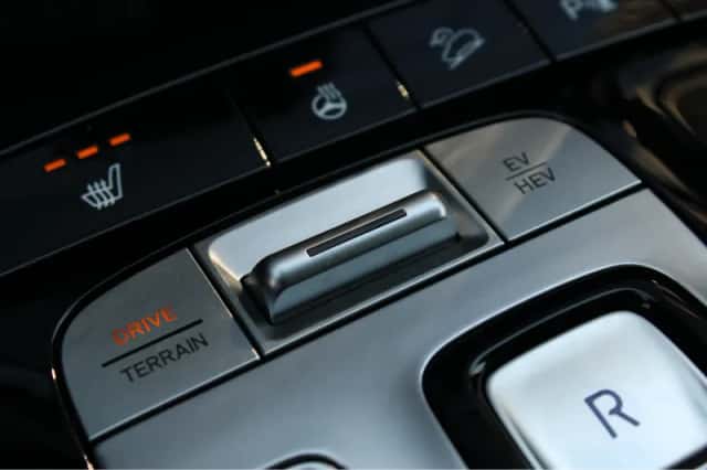 Hyundai Tucson (2023) thumbnail 25