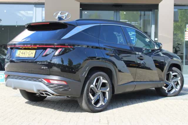 Hyundai Tucson (2024) thumbnail 2