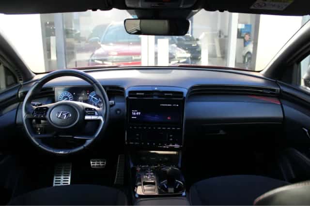 Hyundai Tucson (2024) thumbnail 3
