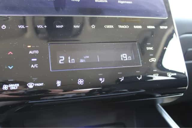 Hyundai Tucson (2023) thumbnail 32