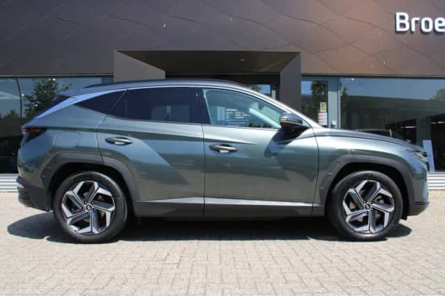 Hyundai Tucson (2023) thumbnail 6